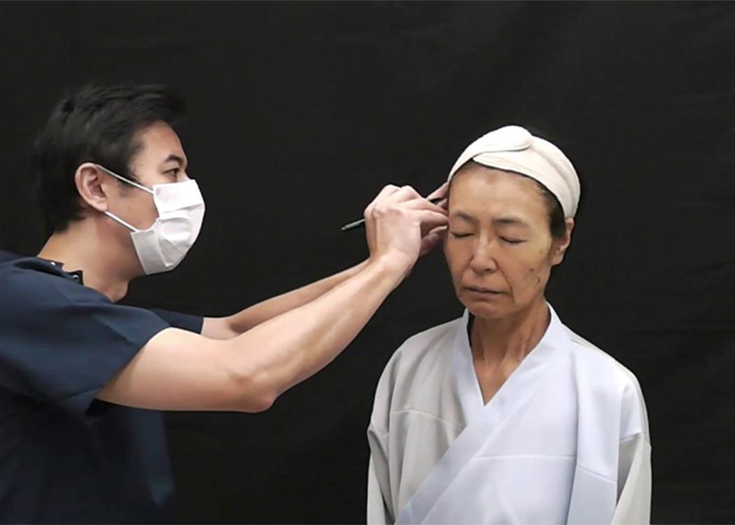 動画出演モニター