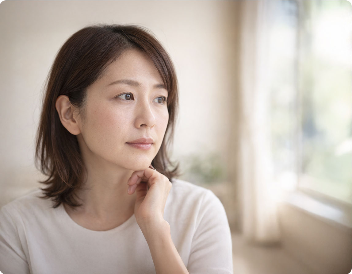 年齢とともに肌の変化を感じはじめたイメージ